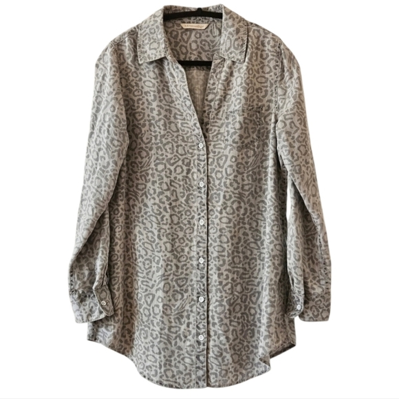 SOFT SURROUNDINGS GRAY ANIMAL PRINT BUTTON FRONT SHIRT WOMEN'S SIZE SMALL - Picture 1 of 7